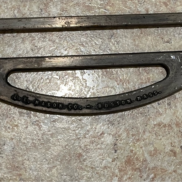 8” Round Aluminum Broil Rack - Picture 6 of 7